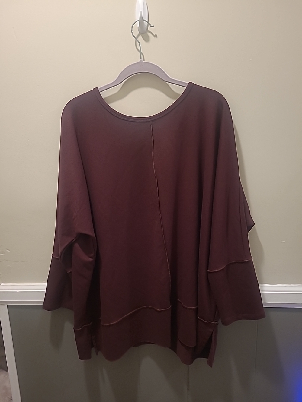 Spanx Perfect Length Dolman Sleeve Top Womens Size 1X Wine - Picture 3 of 13